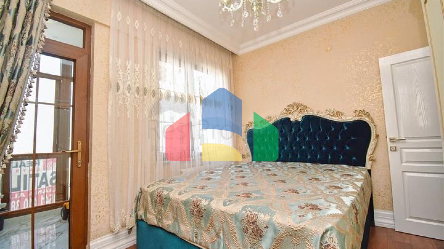 Квартира планування 4 + 2 дуплекс в мікрорайоні Чаглаян-Анталія