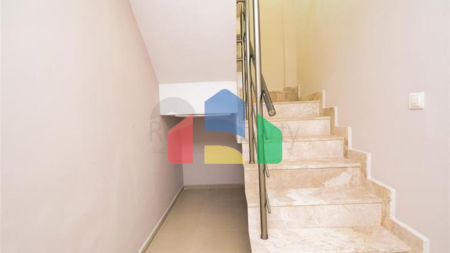 Квартира планування 3 + 1 в районі Ерменек - Анталія