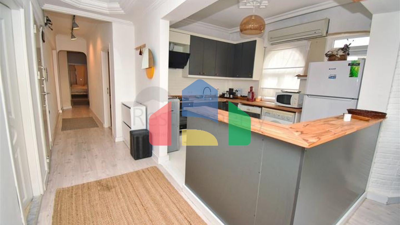 Квартира планування 3 + 1 в мікрорайоні Ширіньяли - Анталія