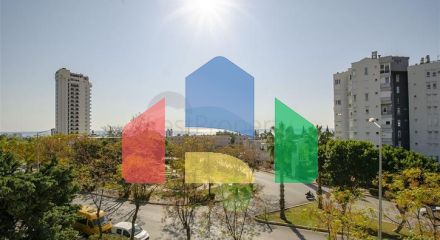 Продажа бизнес центра в районе Лара Анталья