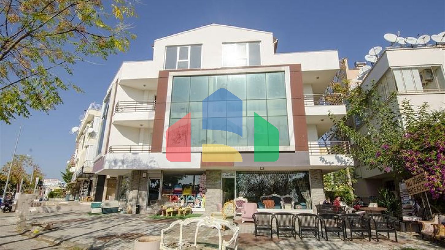 Продажа бизнес центра в районе Лара Анталья