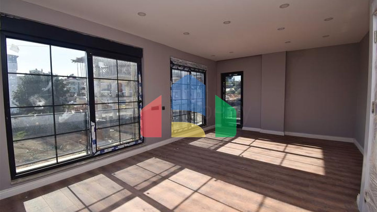 Інвестиційний проект вілли планування 5 + 1 в мікрорайоні Ерменек - Анталія