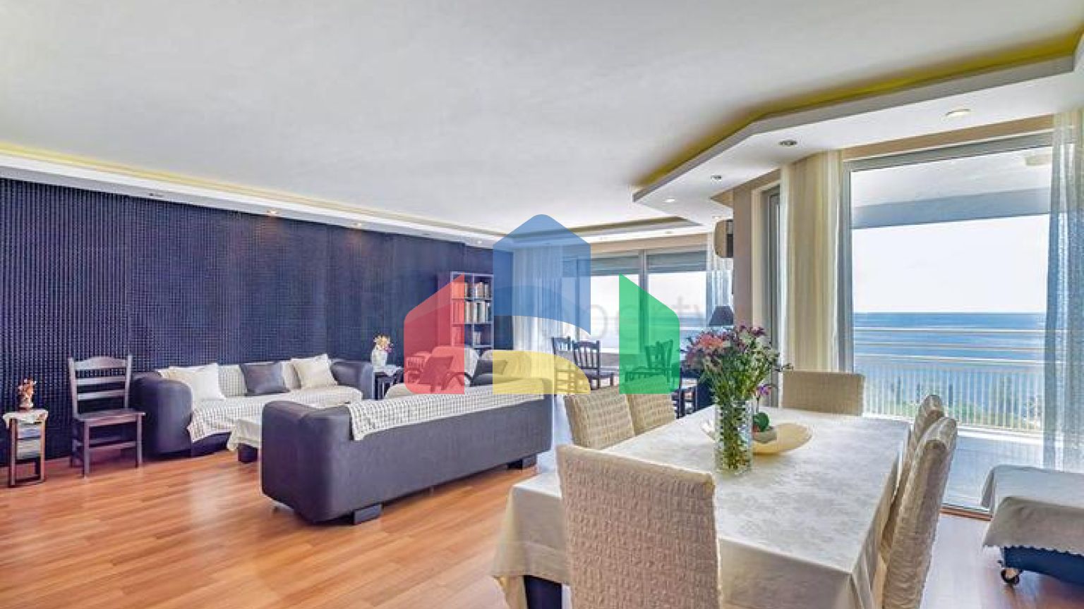 Квартира планування 3 + 1 в мікрорайоні Ширіньяли - Анталія