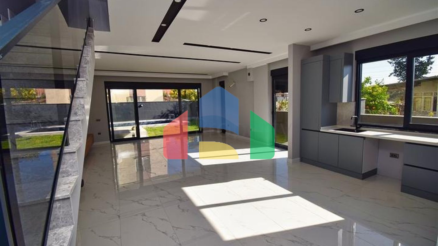 Вилла планировки 3+1 в микрорайоне Эрменек - Анталия