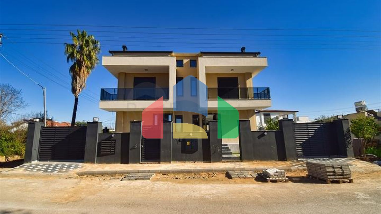 Вилла планировки 3+1 в микрорайоне Эрменек - Анталия