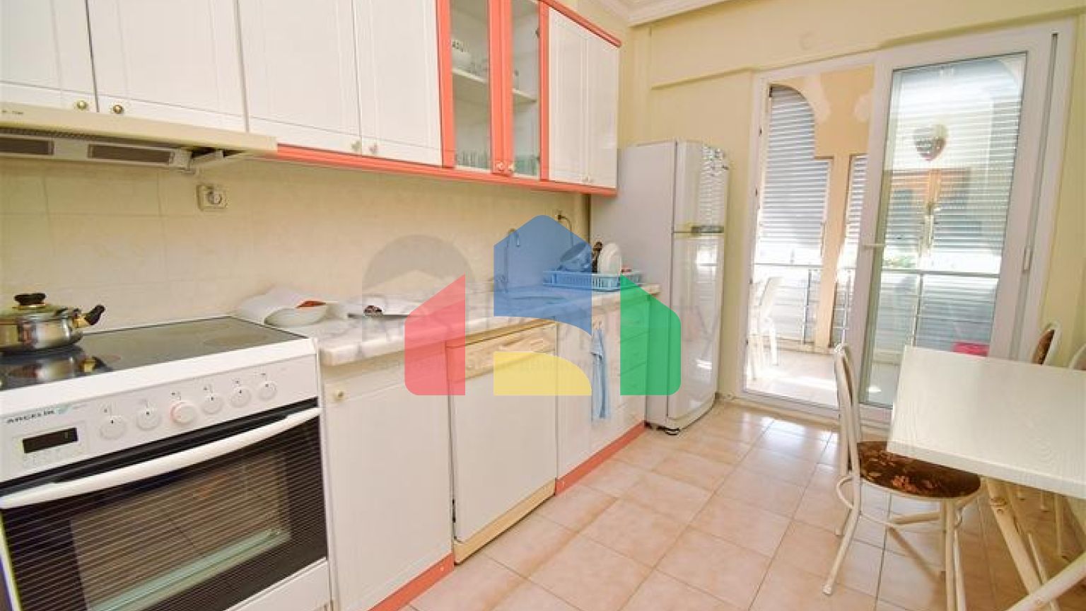 Квартира планировки 3+1 в микрорайоне Фенер - Анталия