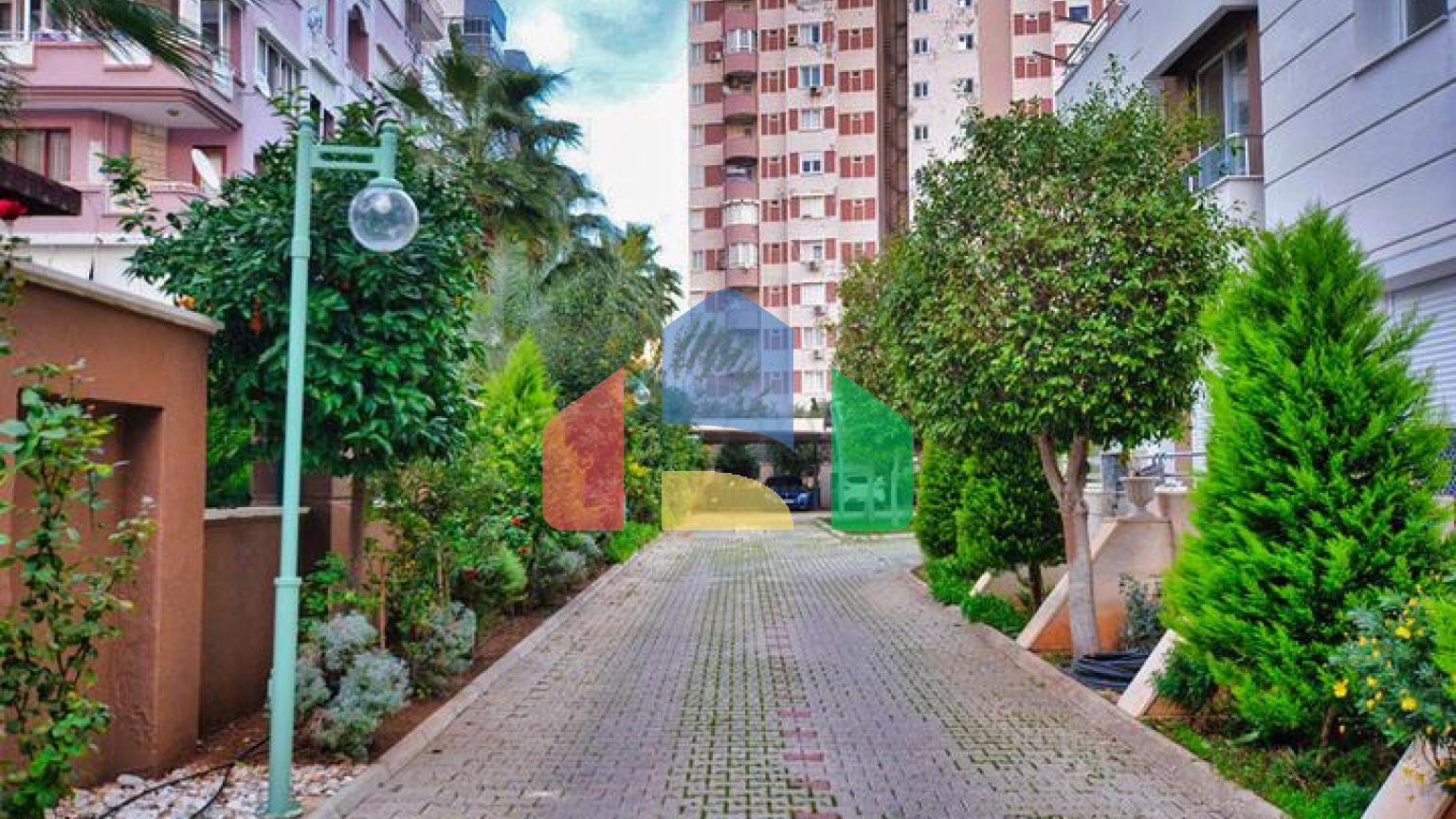 Квартира планування 2 + 1 в мікрорайоні Гюзельоба - Анталія