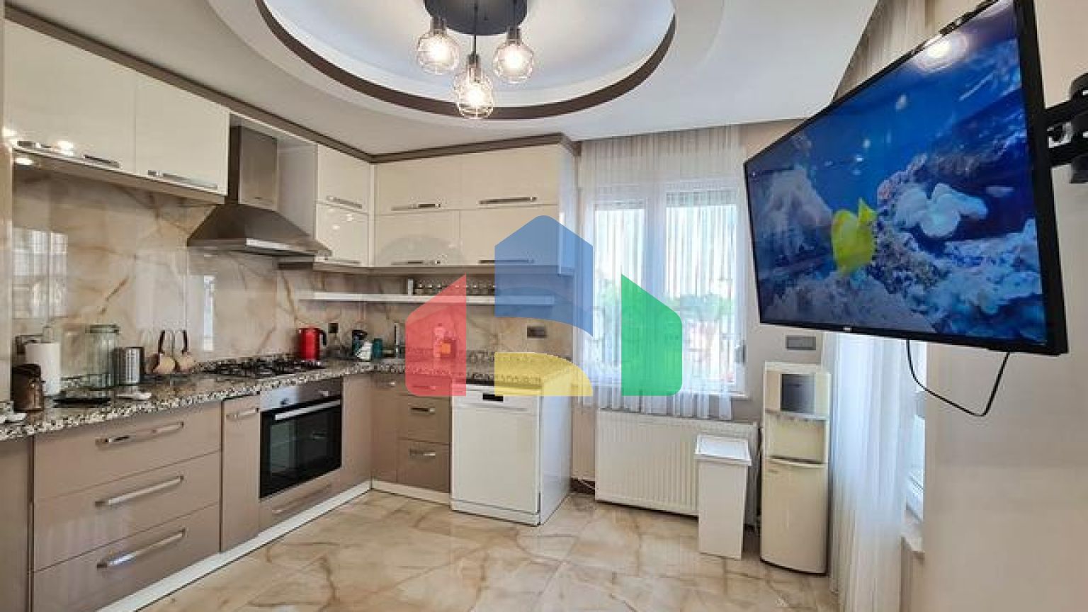 Квартира планування 4 + 1 в мікрорайоні Чаглаян - Анталія