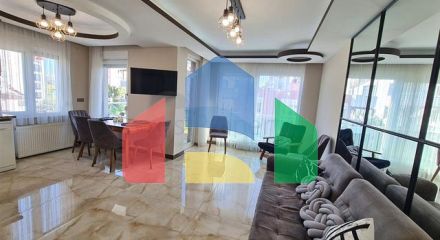 Квартира планування 4 + 1 в мікрорайоні Чаглаян - Анталія