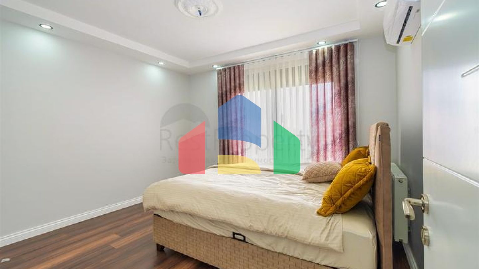 Вілла планування 5 + 1 в мікрорайоні Гюзельоба - Анталія