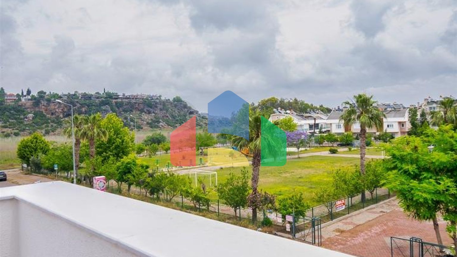 Вілла планування 5 + 1 в мікрорайоні Гюзельоба - Анталія