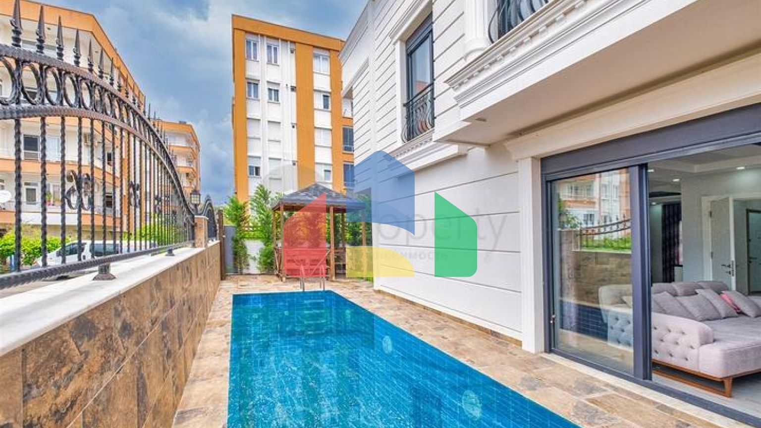 Вілла планування 5 + 1 в мікрорайоні Гюзельоба - Анталія