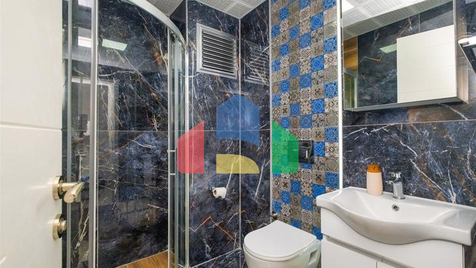 Вілла планування 5 + 1 в мікрорайоні Гюзельоба - Анталія