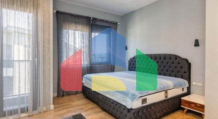 Квартира планування 4 + 1 в мікрорайоні Ерменек - Анталія