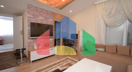 Квартира планировки 3+1 в микрорайоне Гюзельоба - Анталия