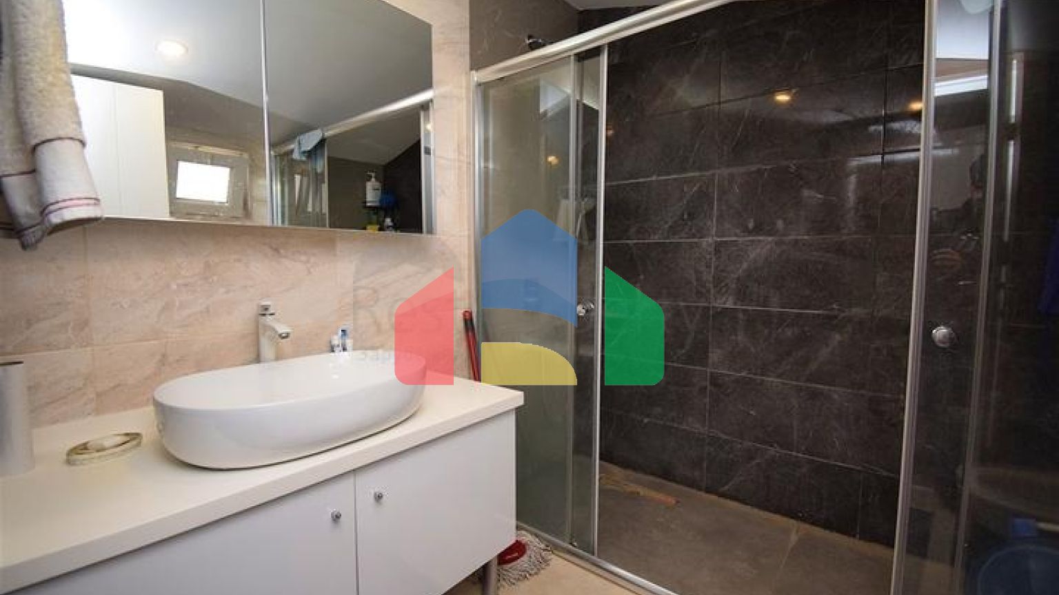 Квартира планировки 3+1 в микрорайоне Гюзельоба - Анталия