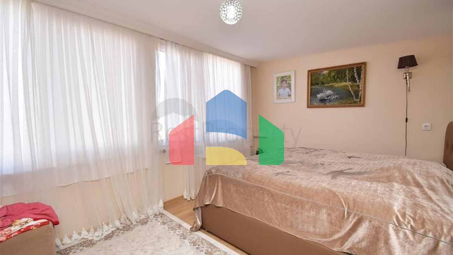 Квартира планировки 3+1 в микрорайоне Гюзельоба - Анталия