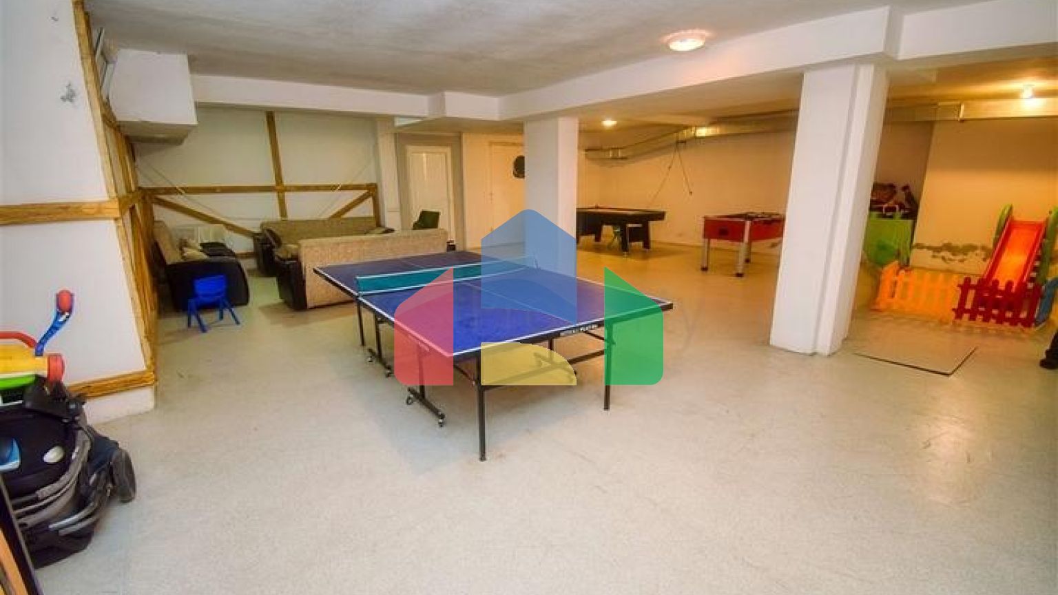 Квартира планування 2 + 1 в мікрорайоні Ерменек - Анталія