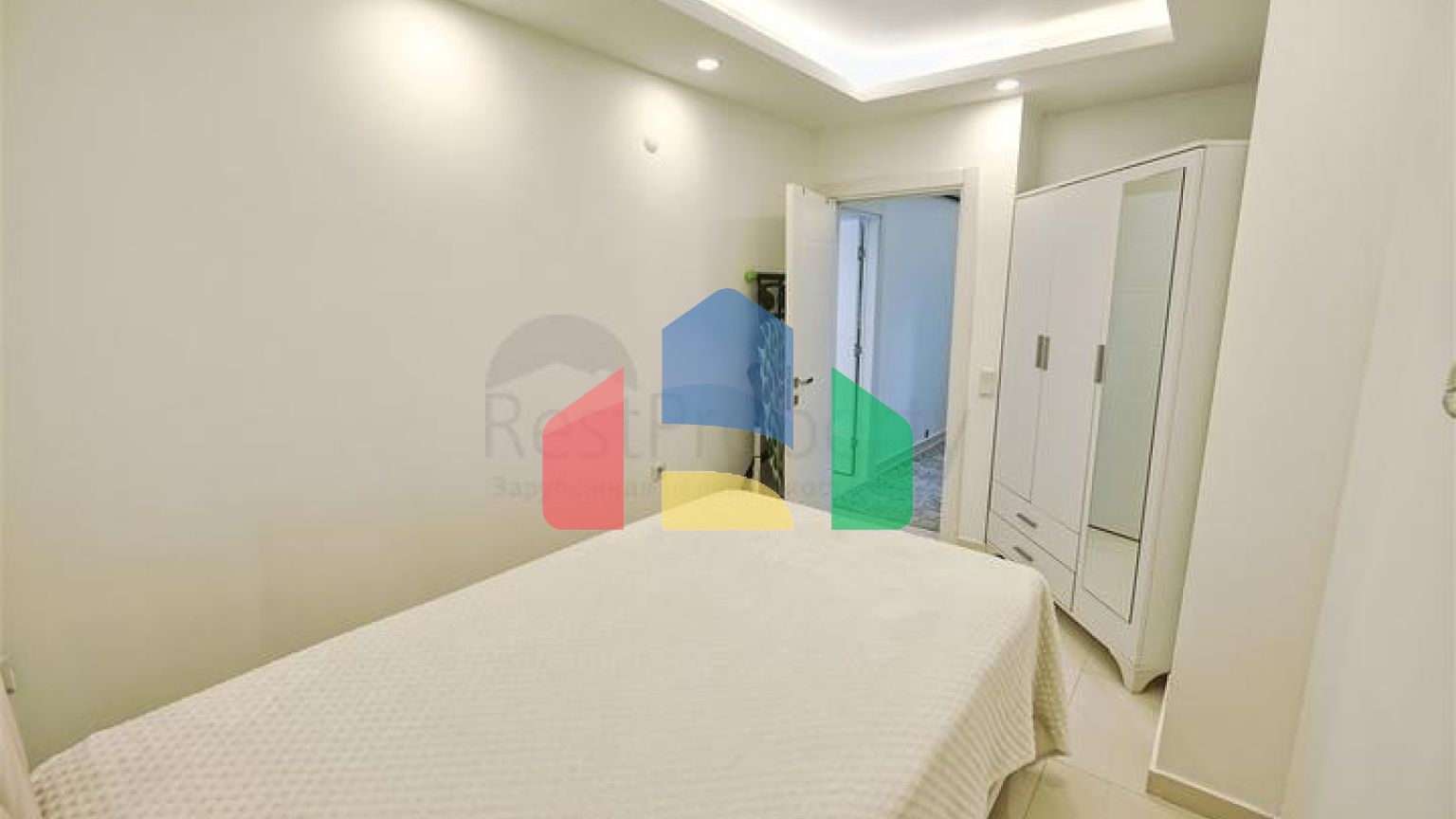 Квартира планування 2 + 1 в мікрорайоні Ерменек - Анталія