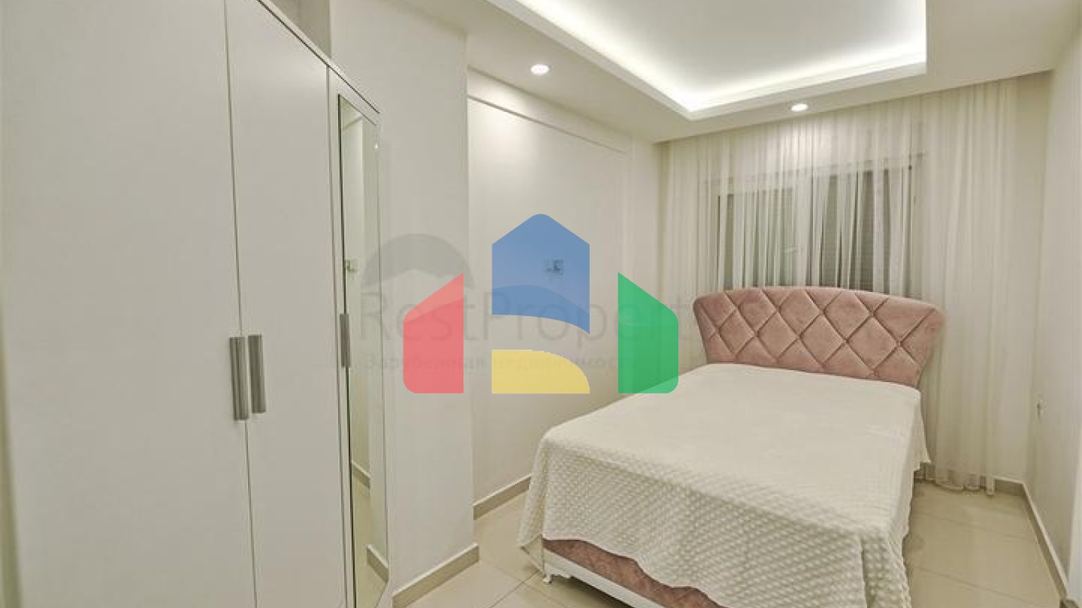 Квартира планування 2 + 1 в мікрорайоні Ерменек - Анталія