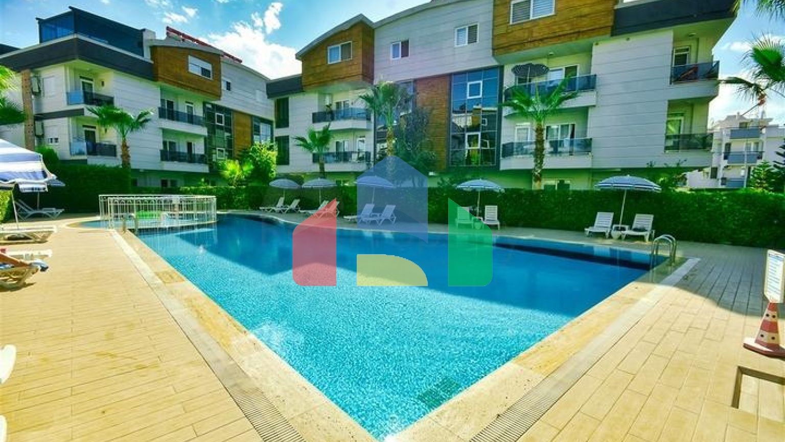 Квартира планування 2 + 1 в мікрорайоні Ерменек - Анталія