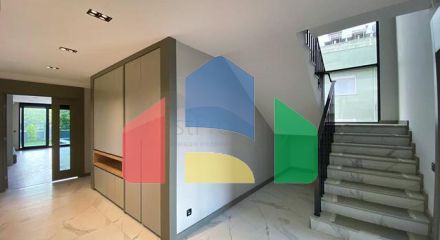 Вилла планировки 5+1 в микрорайоне Эрменек - Анталия