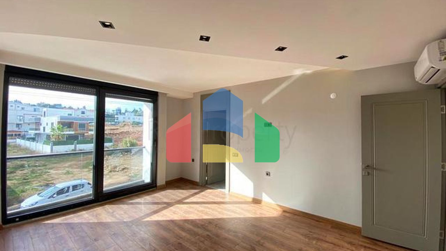 Вилла планировки 5+1 в микрорайоне Эрменек - Анталия