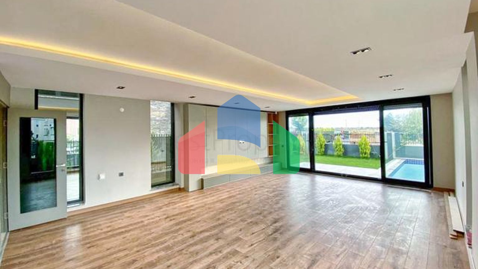 Вилла планировки 5+1 в микрорайоне Эрменек - Анталия