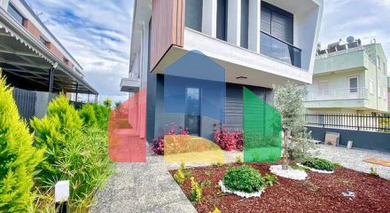 Вилла планировки 5+1 в микрорайоне Эрменек - Анталия