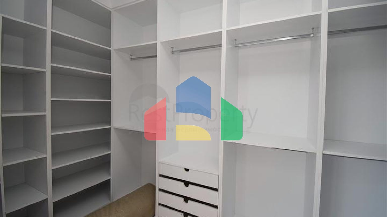 Вилла планировки 4+1 в микрорайоне Эрменек - Анталия