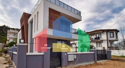 Вилла планировки 4+1 в микрорайоне Эрменек - Анталия