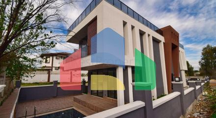 Вилла планировки 4+1 в микрорайоне Эрменек - Анталия