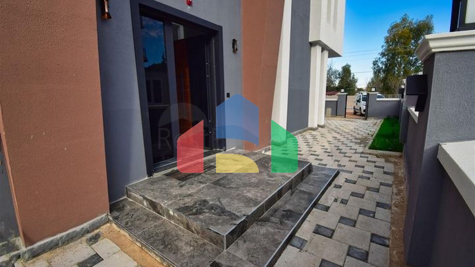 Вилла планировки 4+1 в микрорайоне Эрменек - Анталия