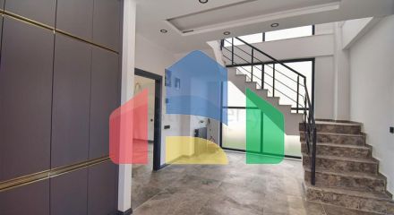 Вилла планировки 4+1 в микрорайоне Эрменек - Анталия