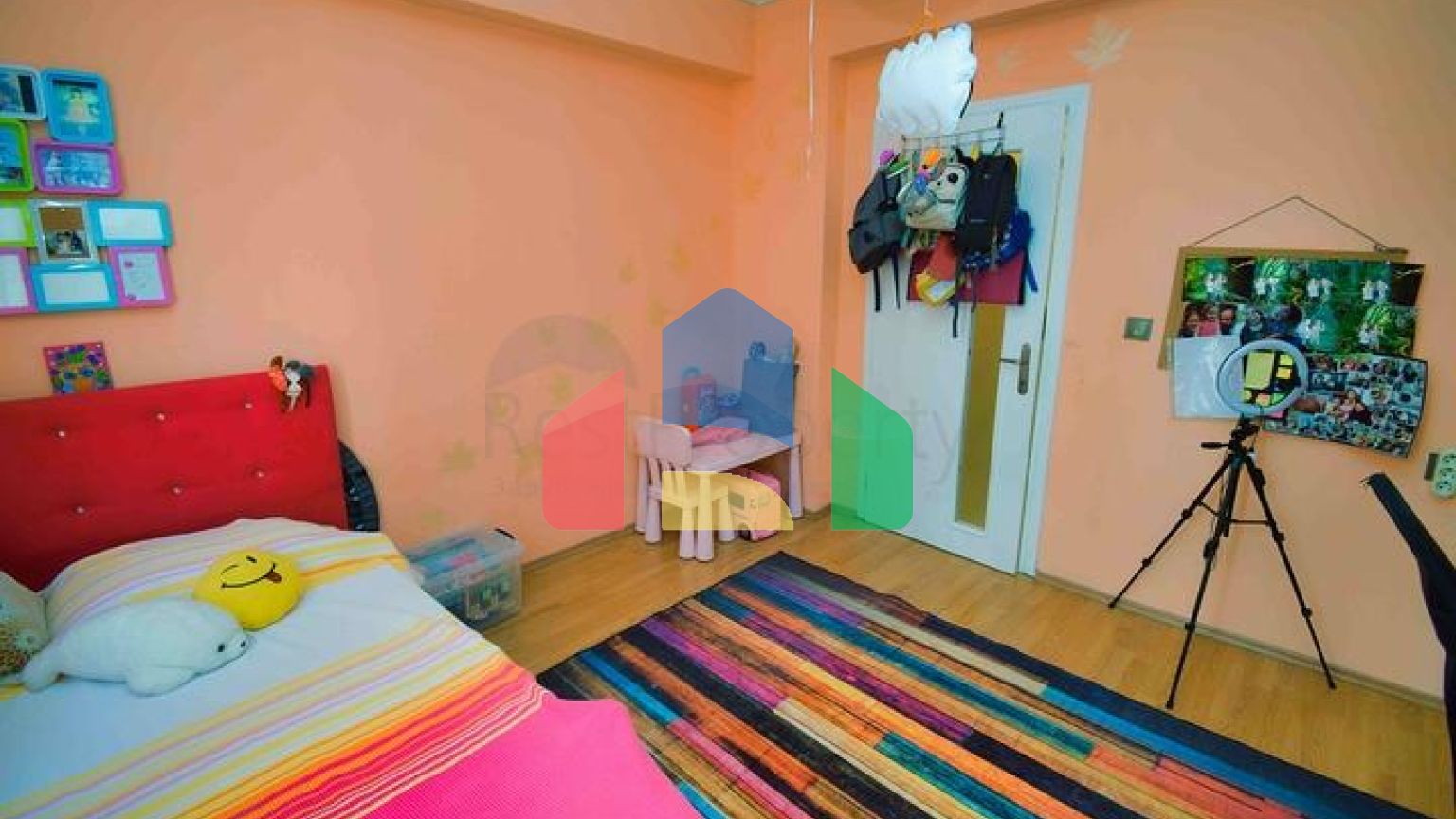 Квартира планування 4 + 1 в мікрорайоні Лара - Анталія