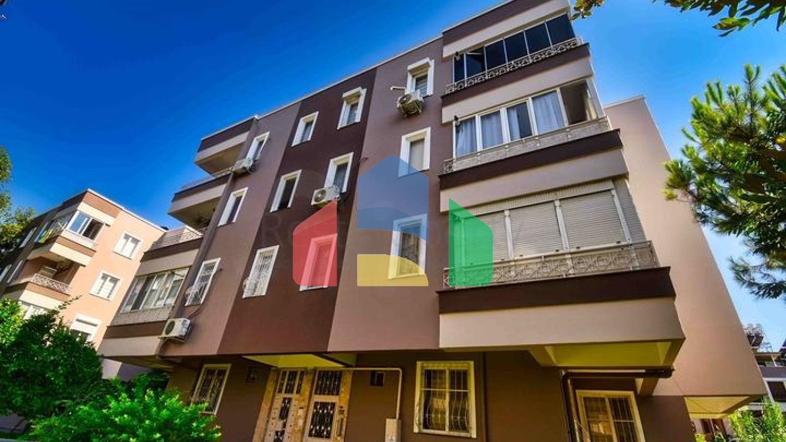 Квартира планування 4 + 1 в мікрорайоні Лара - Анталія