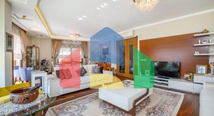 Квартира планування 7 + 2 в мікрорайоні Чаглаян - Анталія