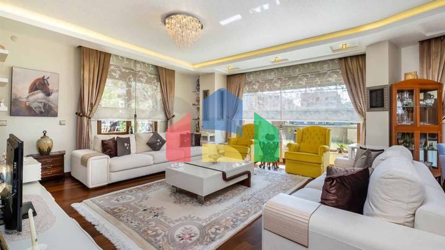 Квартира планування 7 + 2 в мікрорайоні Чаглаян - Анталія