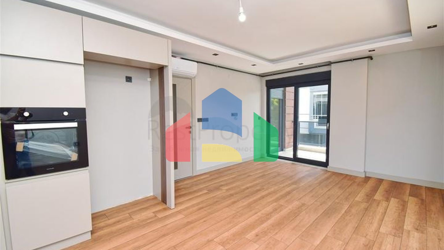 Квартири планування 1 + 1, 2+1 і 4+1 в мікрорайоні Гюзельоба - Анталія