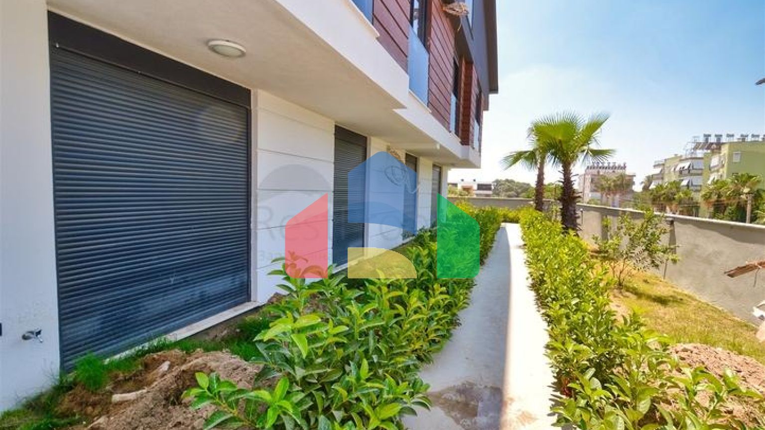 Новий житловий комплекс з багатою інфраструктурою в районі Лара