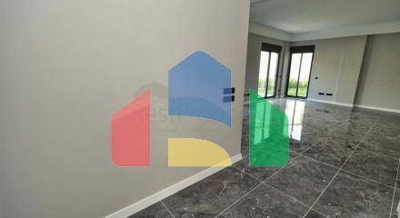 Новий житловий комплекс з багатою інфраструктурою в районі Лара