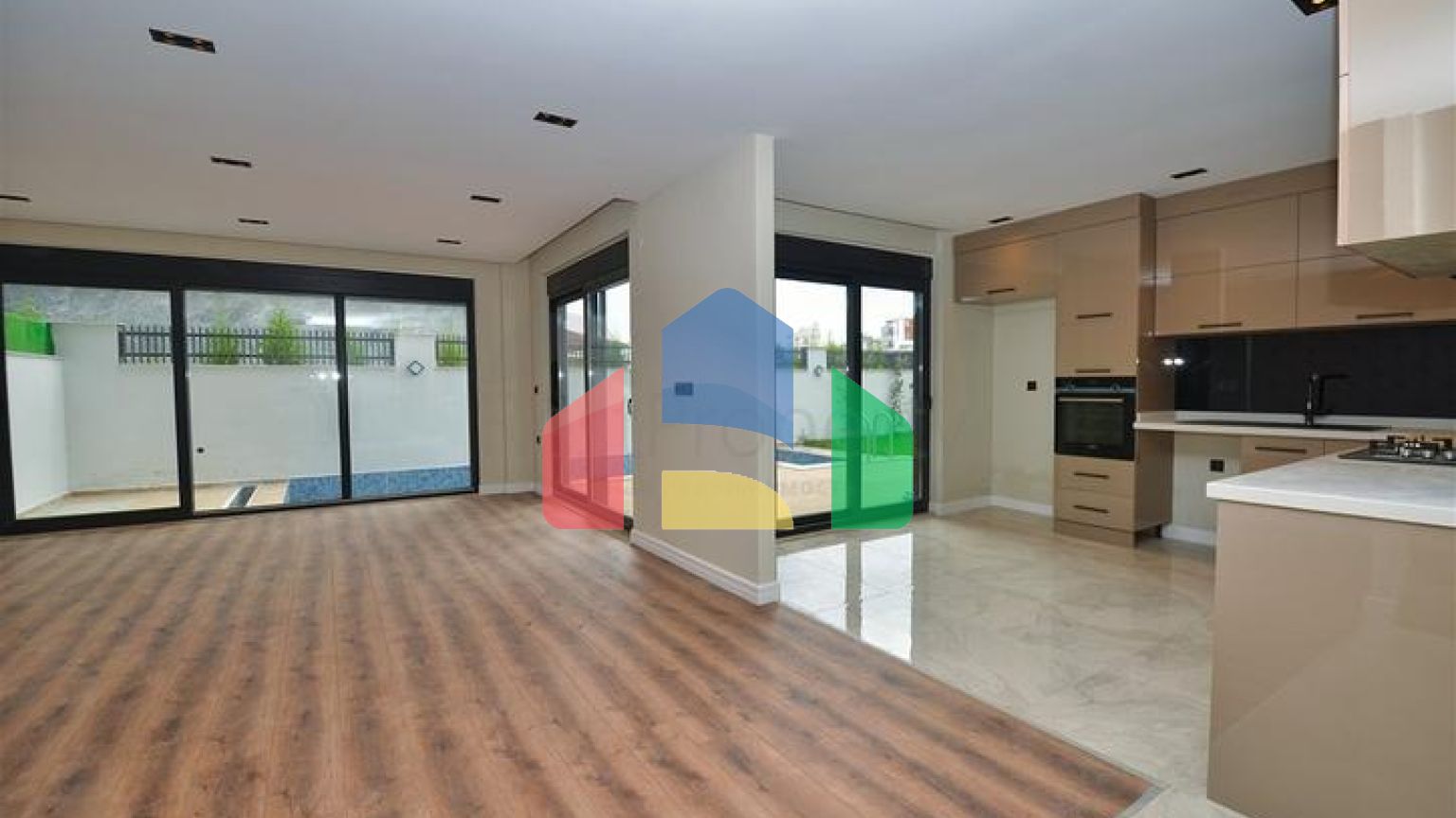 Вілли планування 3 + 1 в мікрорайоні Гюзельоба - Анталія