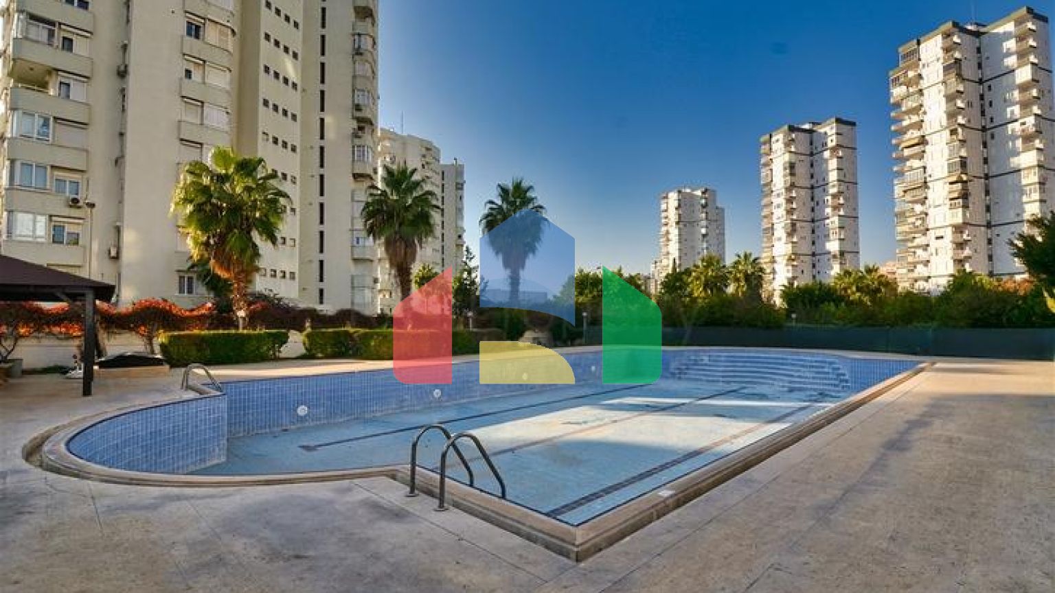 Квартира планування 2 + 1 в районі Лара - Анталія