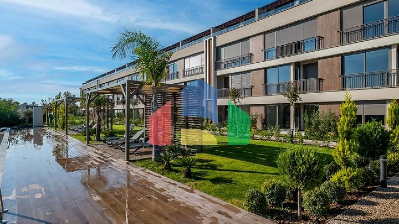 Новий житловий комплекс в районі Лара-Анталія