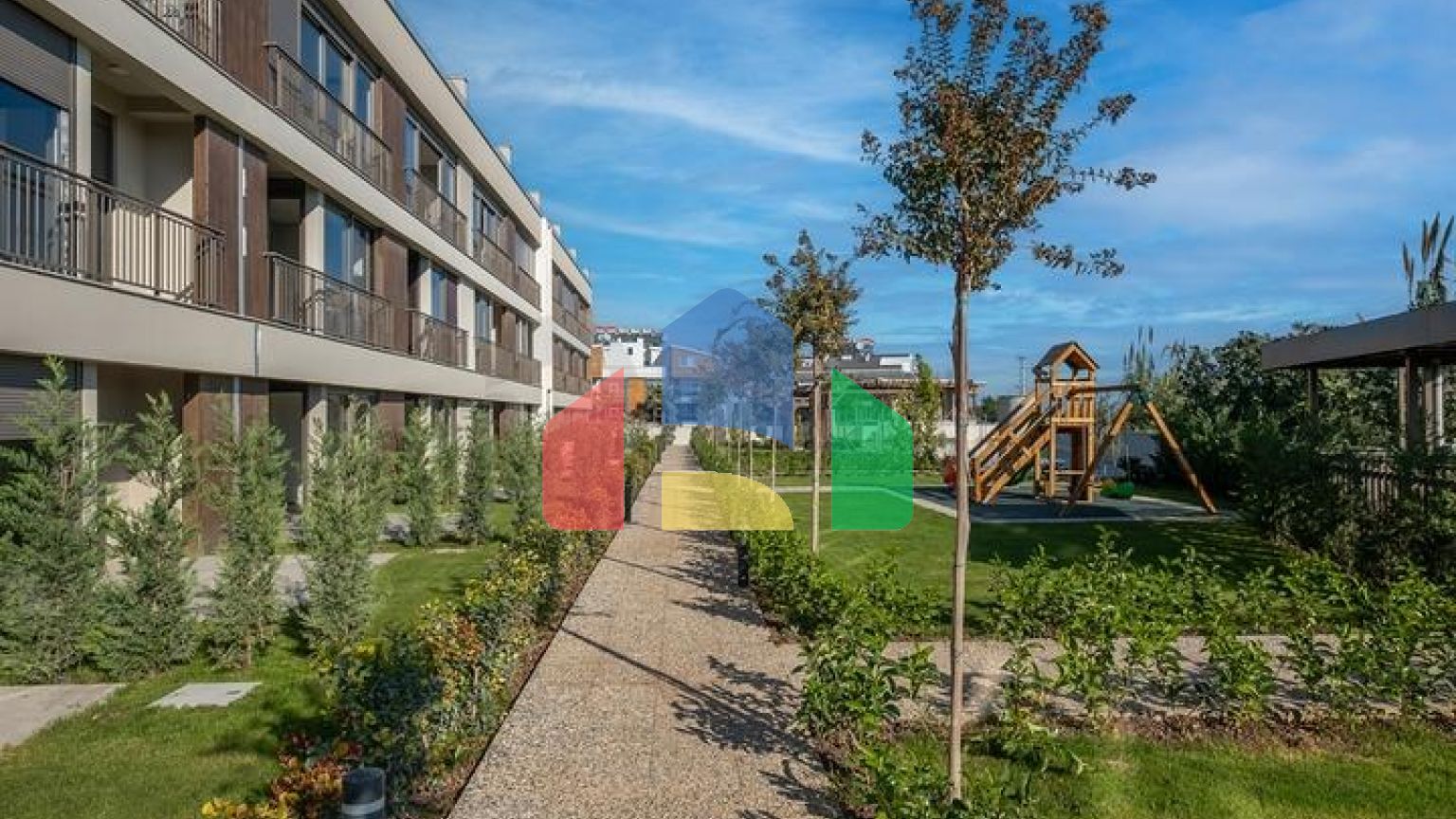 Новий житловий комплекс в районі Лара-Анталія