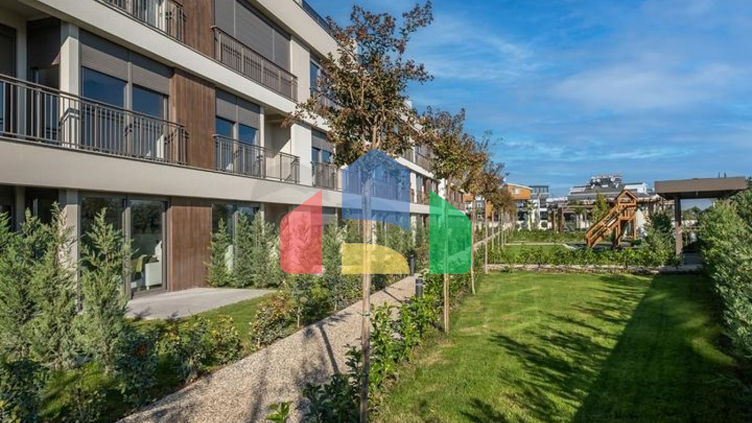 Новий житловий комплекс в районі Лара-Анталія