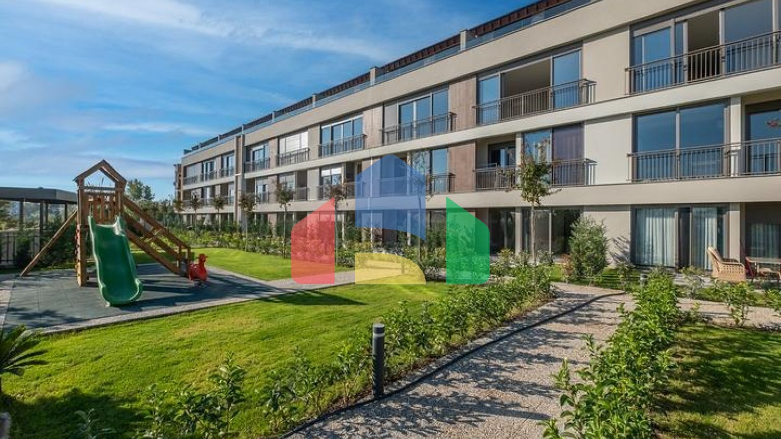 Новий житловий комплекс в районі Лара-Анталія