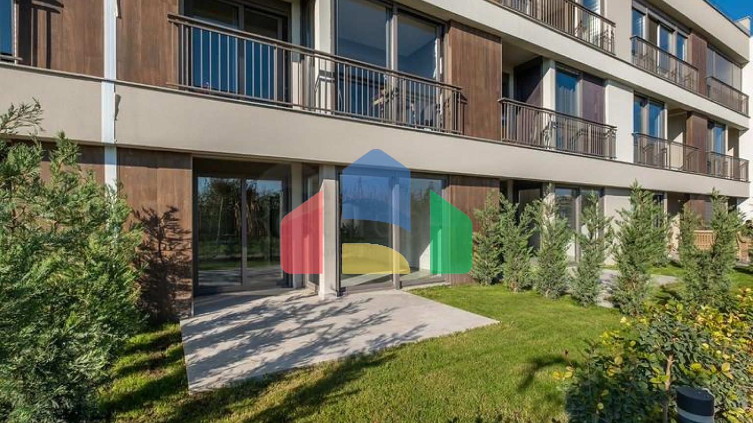 Новий житловий комплекс в районі Лара-Анталія