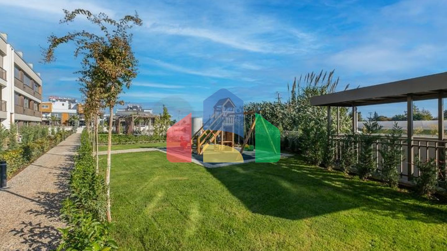 Новий житловий комплекс в районі Лара-Анталія