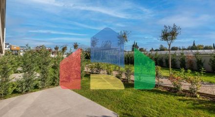 Новий житловий комплекс в районі Лара-Анталія